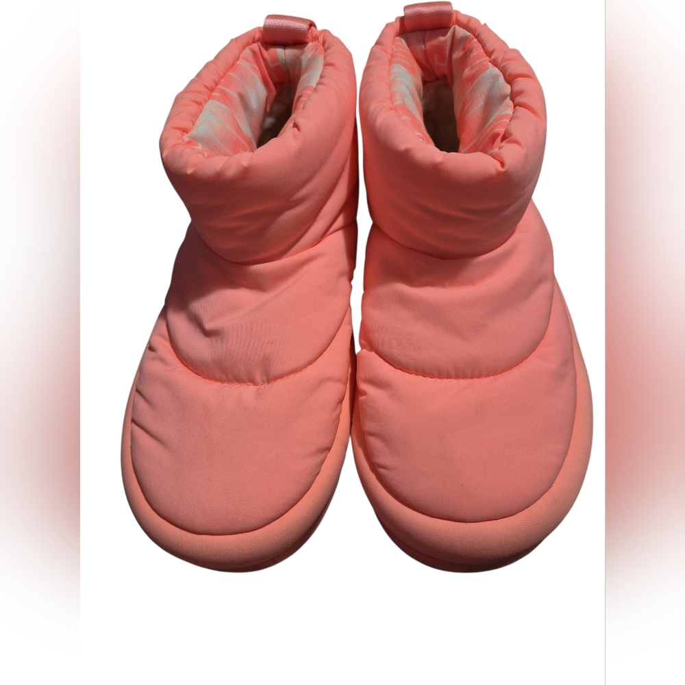 Uggs Pink - image 1